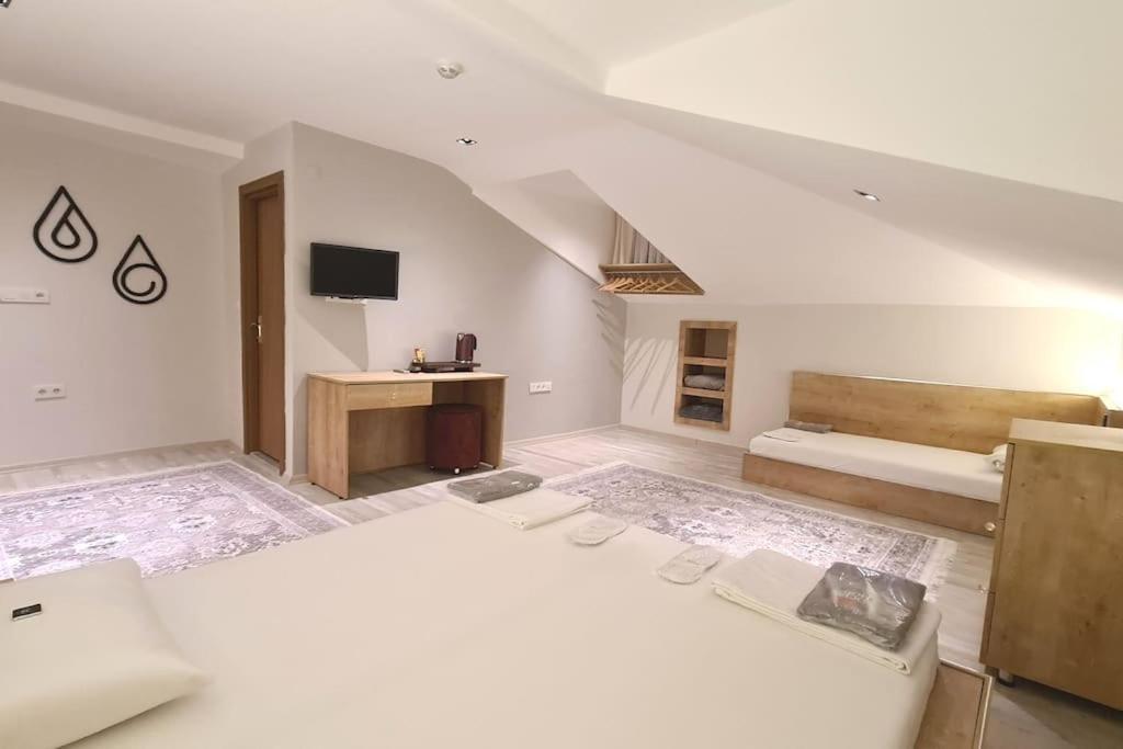 Social House Mil Otel İstanbul Dış mekan fotoğraf